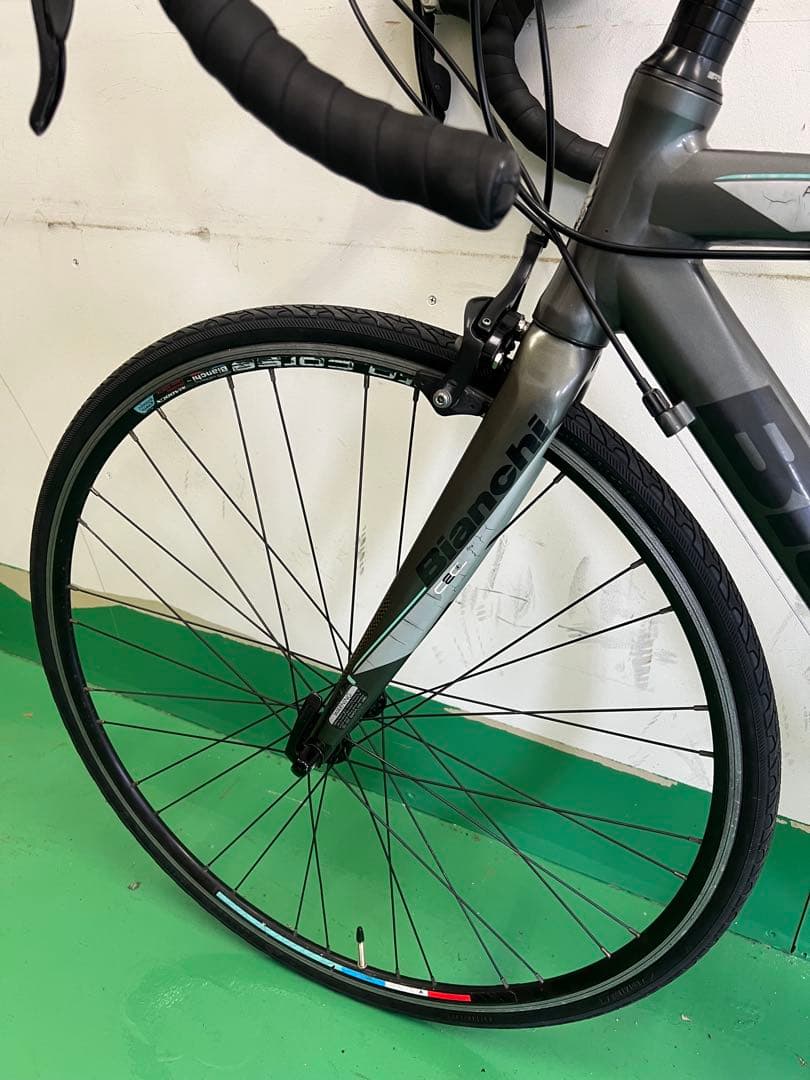ロードバイク　Bianchi NIRONE7 ビアンキ　ニローネ