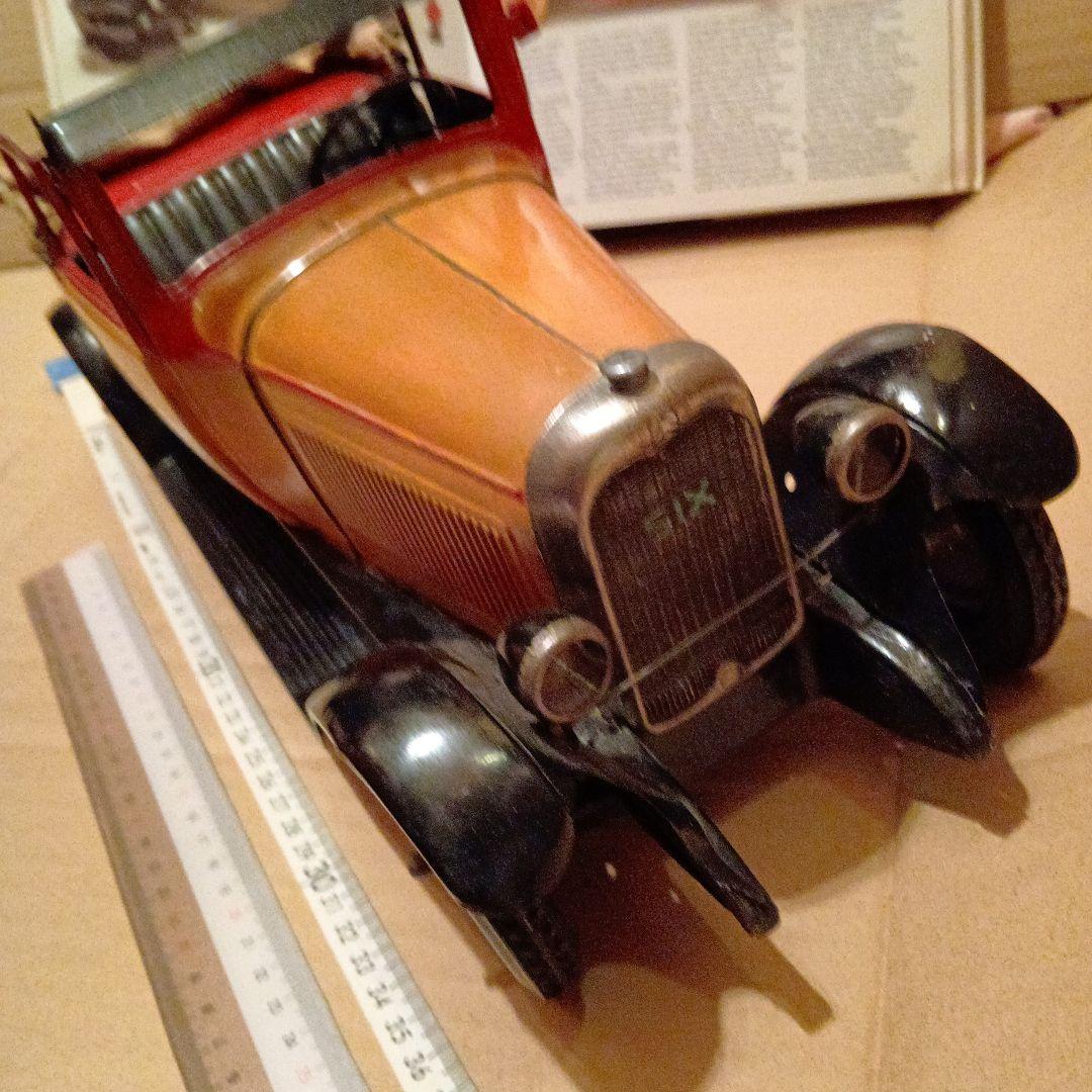 シトロエンＣ６カブリオレ　ビンテージ　ミニカー　42cm フランス製