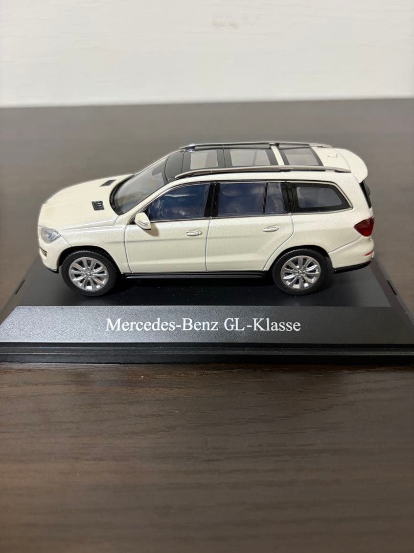 Mercedes-Benz GL-Klasse ミニカー 1/43 正規品