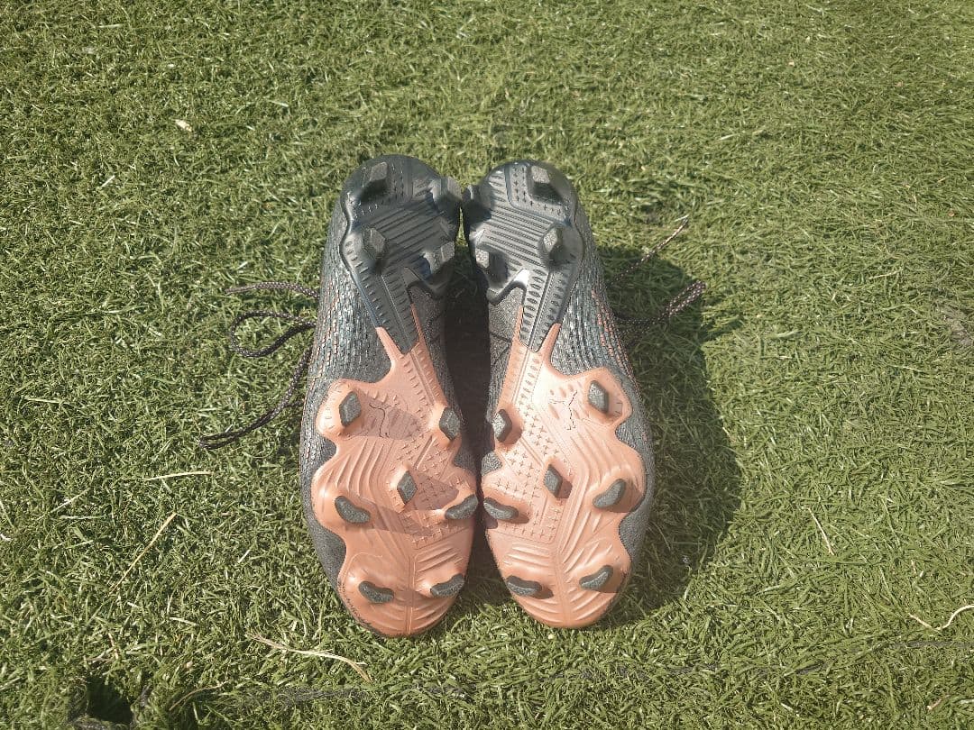 PUMA プーマ フューチャー 7 アルティメット FG/AG 25.5cm