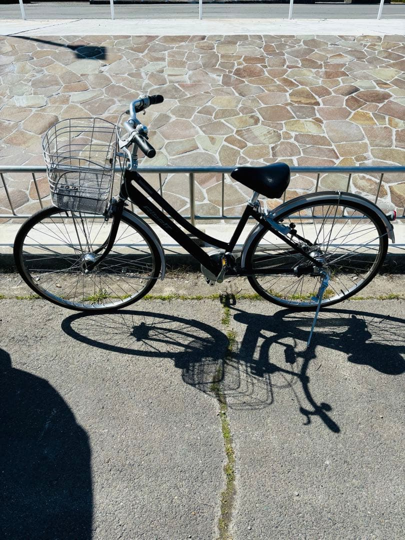 愛知県一宮市受取条件　アルベルト　自転車　L型　27インチ　鍵3本　黒色ブラック