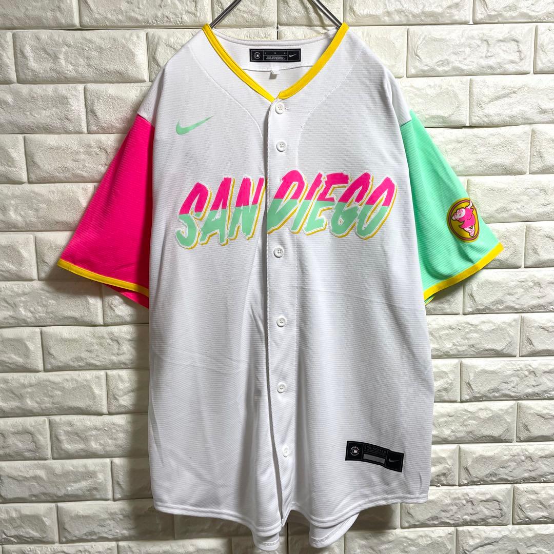 ナイキ　MLB サンディエゴ•パドレス　レプリカユニフォーム　メンズLサイズ