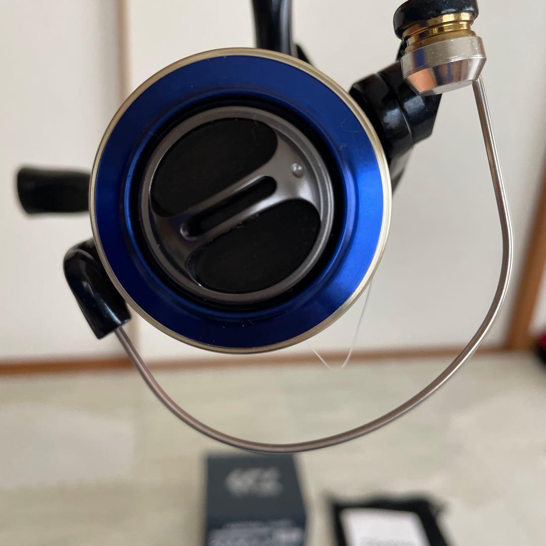 DAIWA AORITRIAL 2500H-R リール