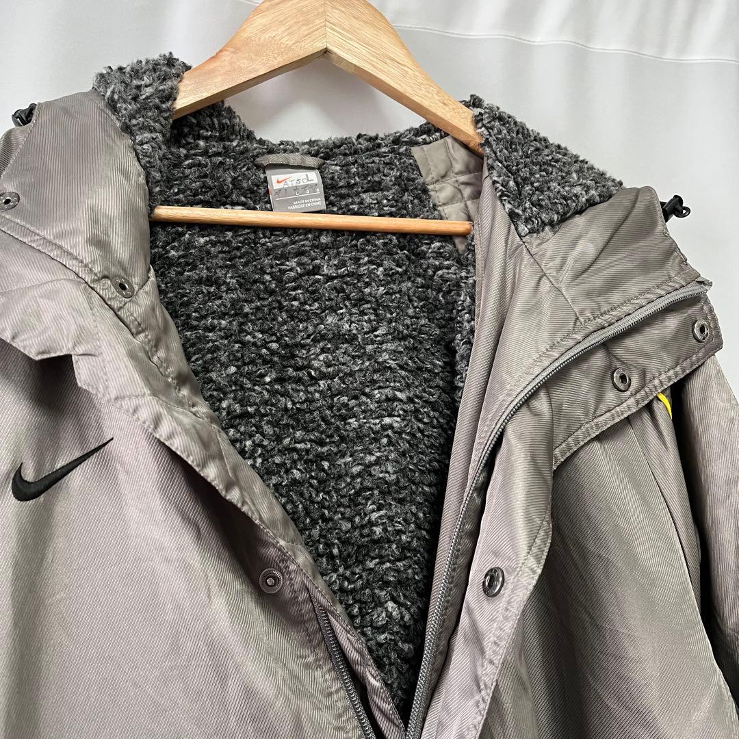Nike ボア フリース裏地 ベンチコート シルバー　ナイキ　メンズ　L