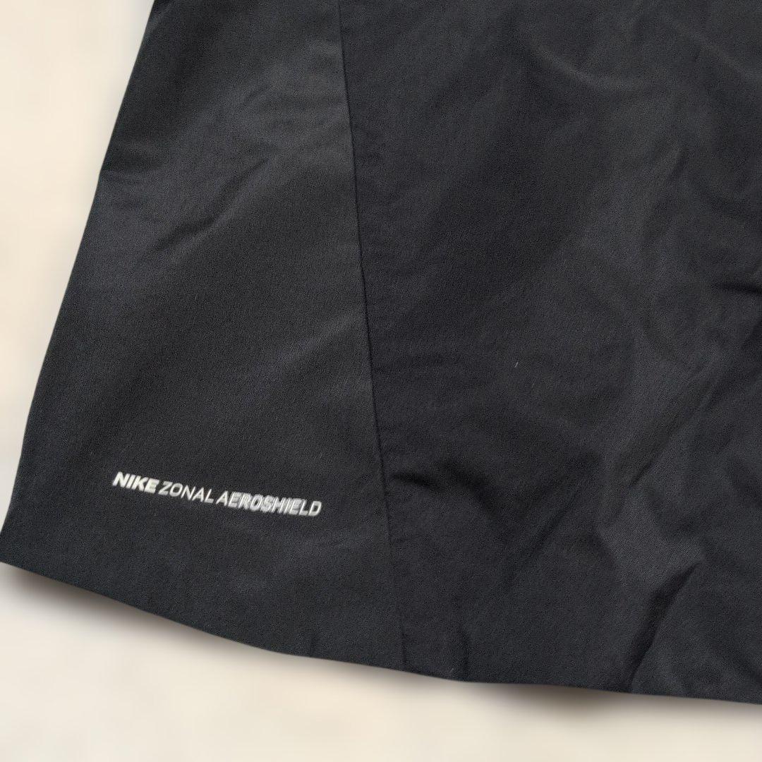 NIKE　ZONAL AEROSHIELD ランニングジャケット メンズLサイズ