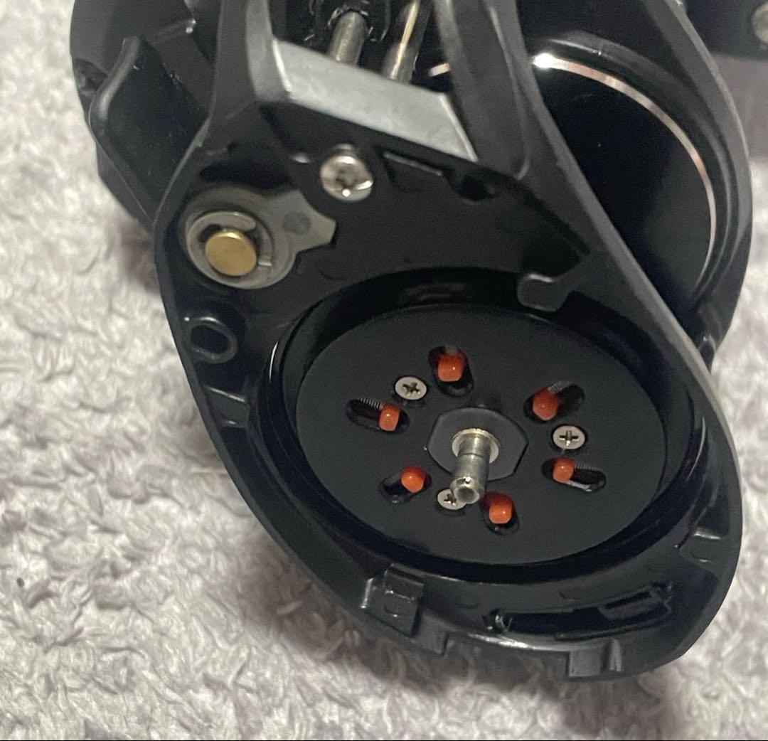 ABU GARCIA REVO BEAST レボ ビースト40-HS