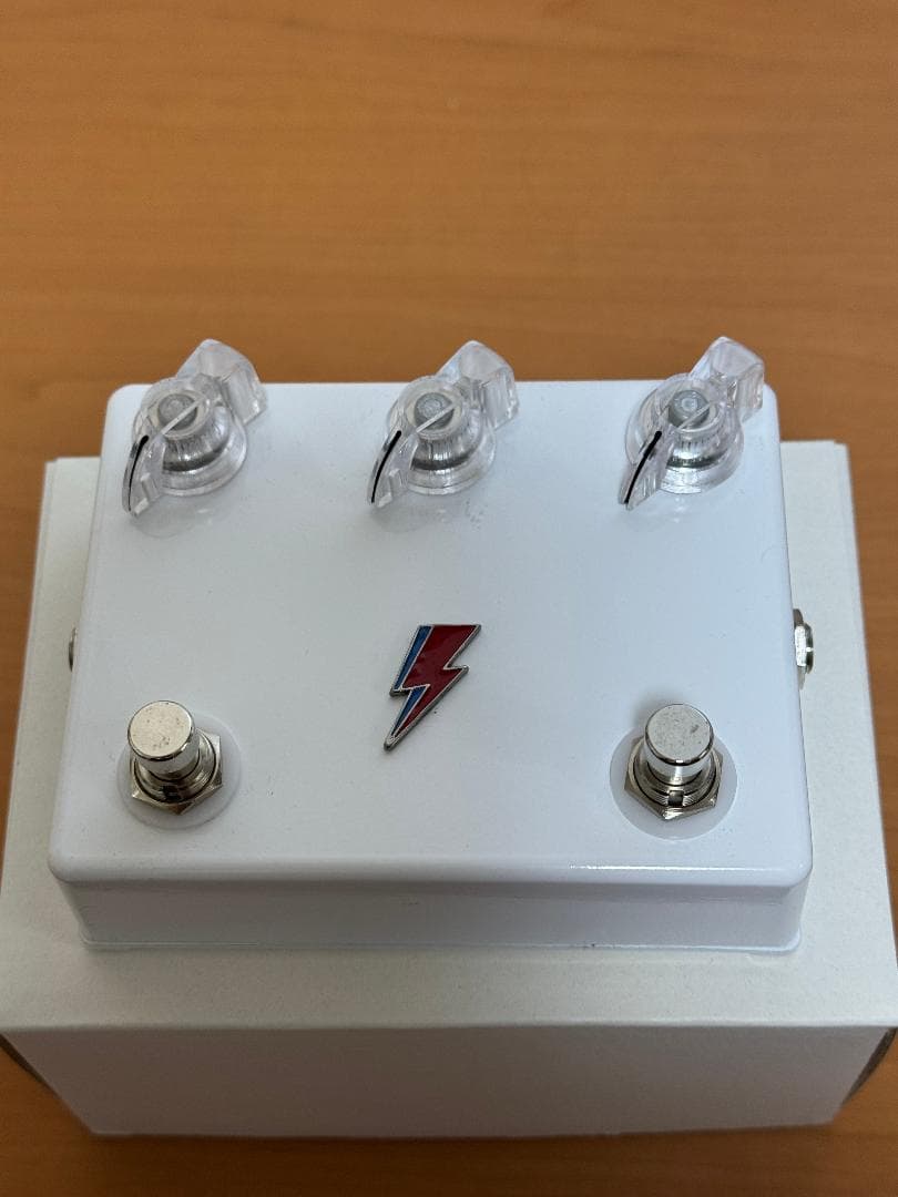 ギター Buzz the Fuzz Cracked