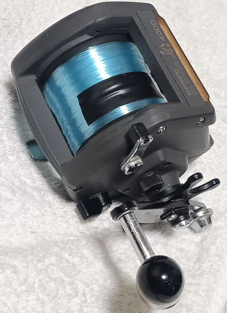 シマノチタノススーパー船ES4000船釣り両軸リール！新品ライン付