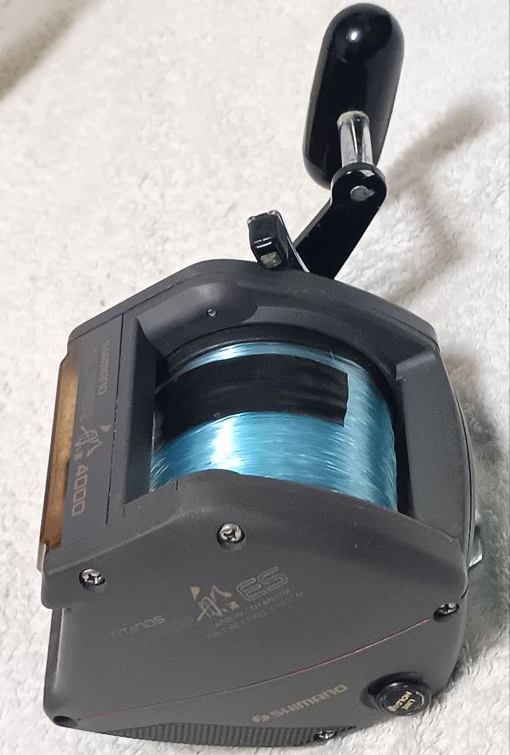 シマノチタノススーパー船ES4000船釣り両軸リール！新品ライン付