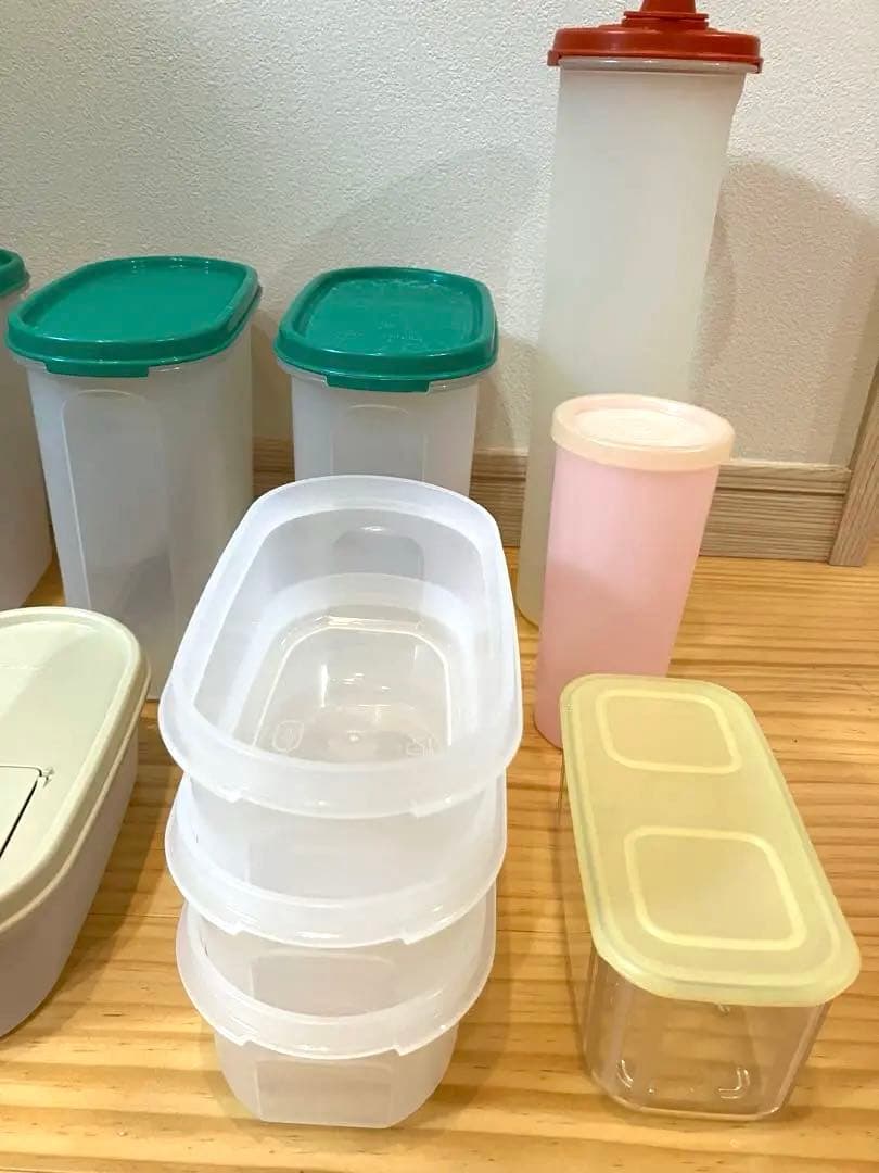 Tupperwareタッパーウェア　MM楕円7点セット　シール無し３点　他３点