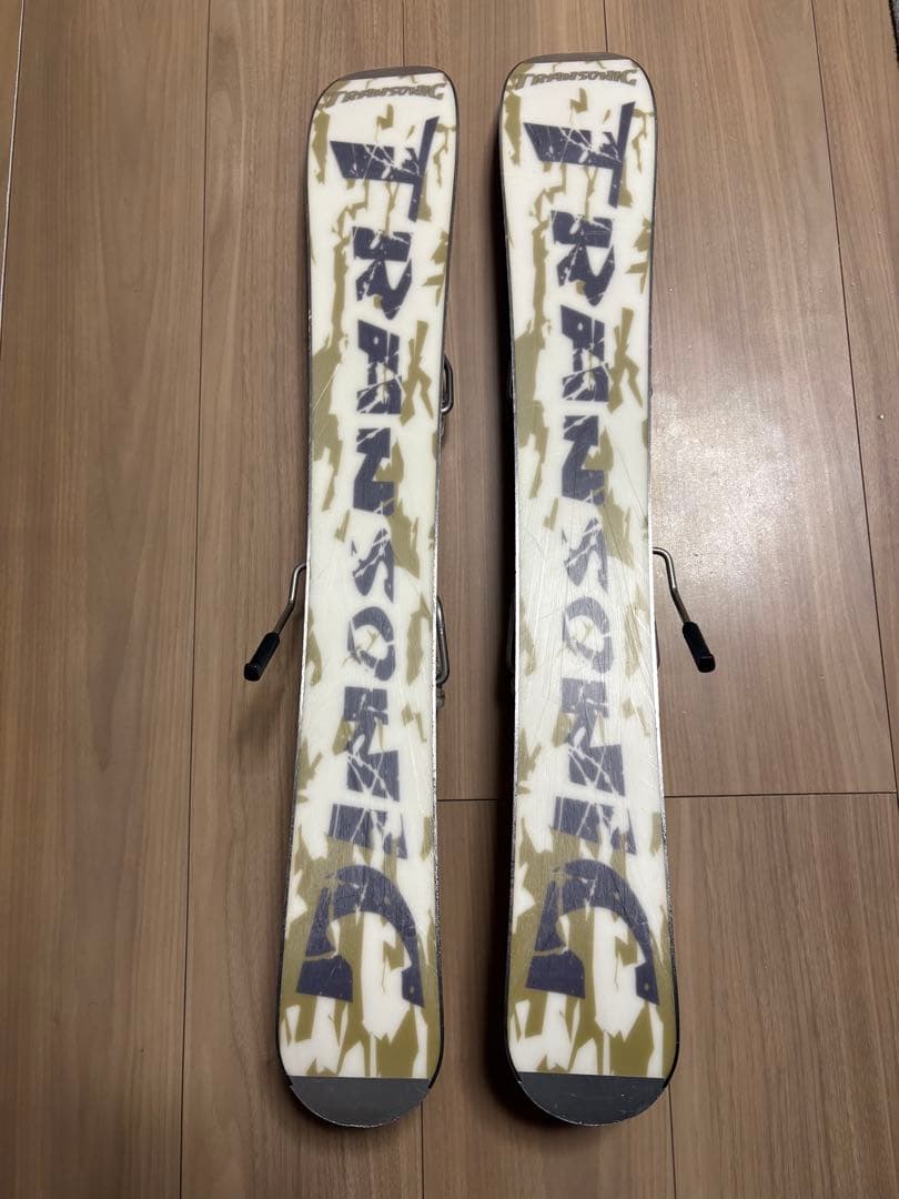 Trick スキー板とキスマークブーツセット　ファンスキー　ショートスキー