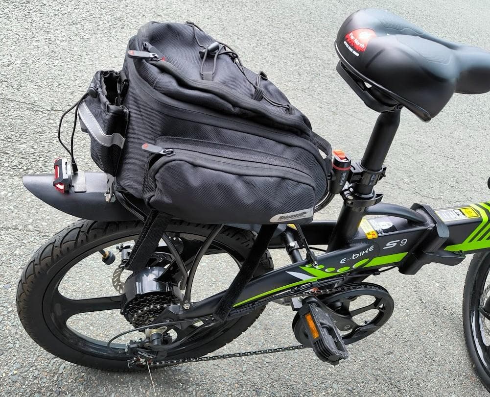 ピカチュウ　引取り限定！美品20インチ電動アシスト自転車 公道走行可