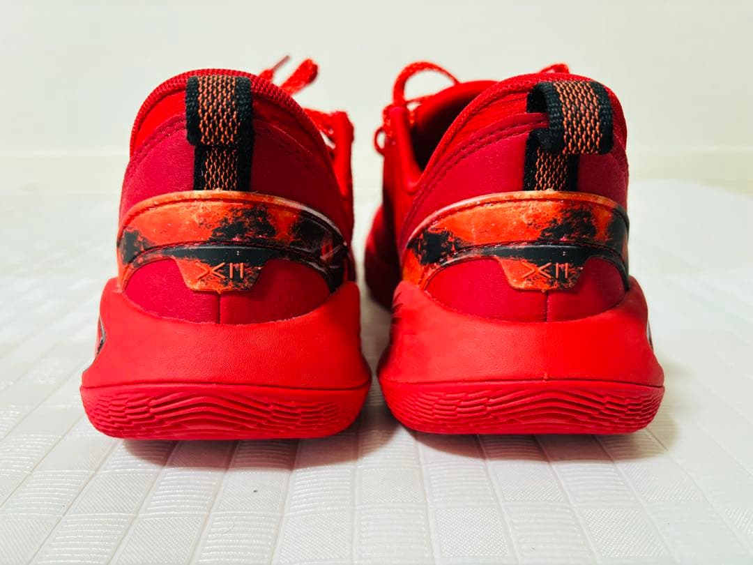【美穂】UNDER　ARMOUR　カリー12〈SPARK〉