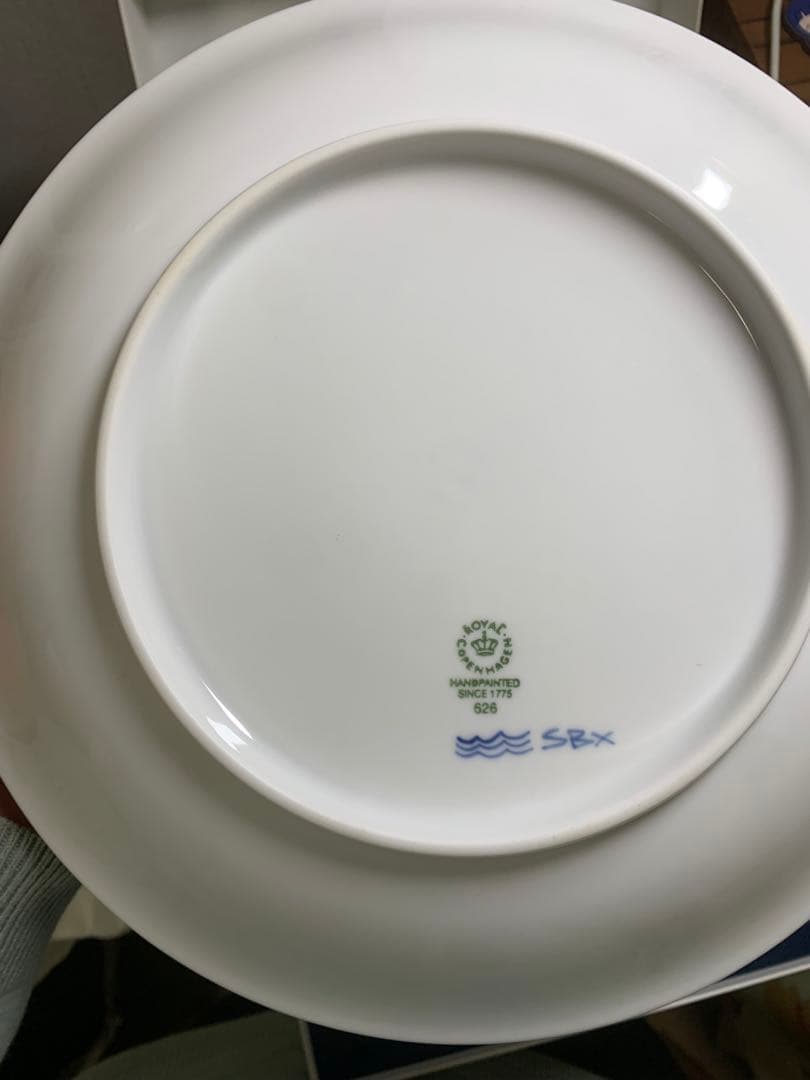   青い花柄皿 25cm