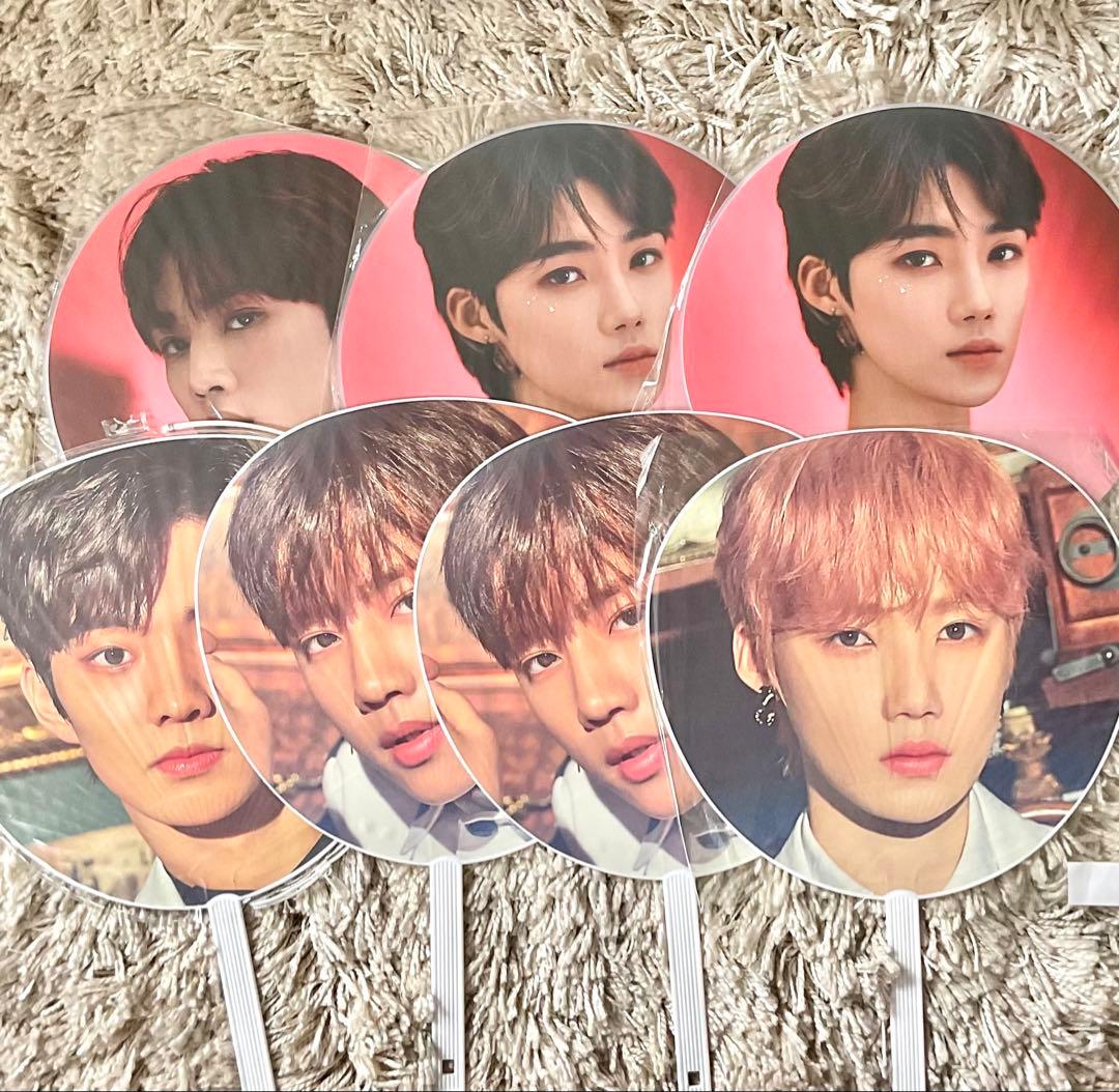 K-POP グッズセット うちわ カレンダー