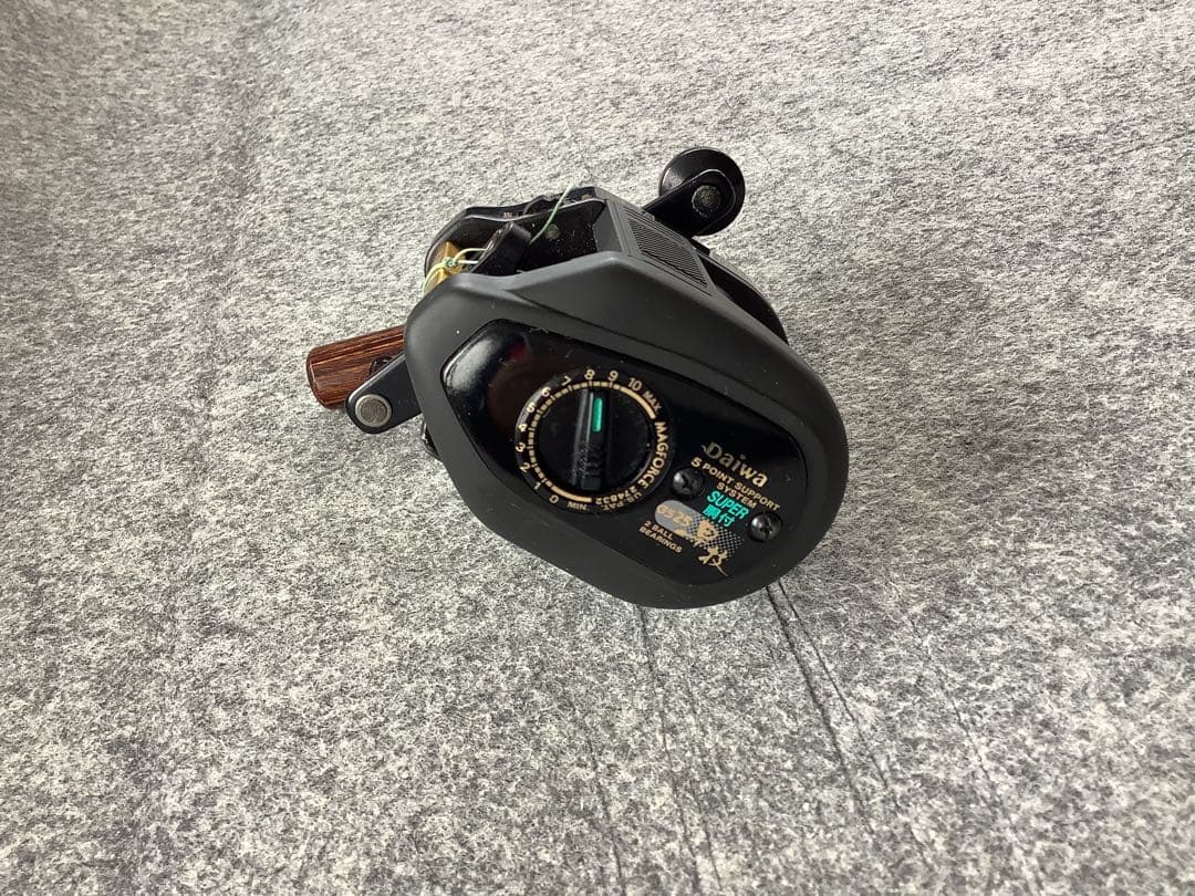 Daiwa グローブライド　リール　4台セット
