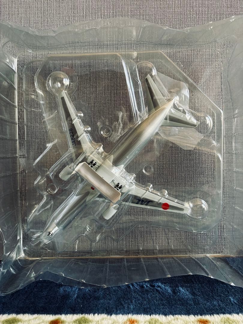Boeing 767-300 日本航空 1:200スケール
