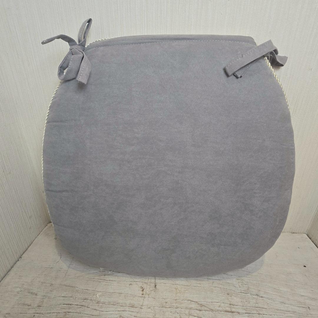 【4個セット】 新品 大判 バテイ クッション 青 紐付き 薔薇 ローズ 馬蹄