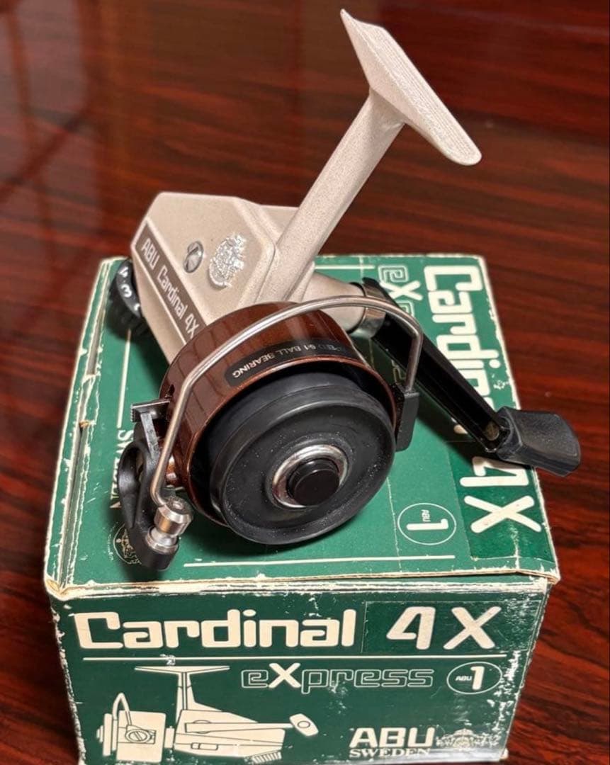 ABU Cardinal 4X express スペアスプール付き
