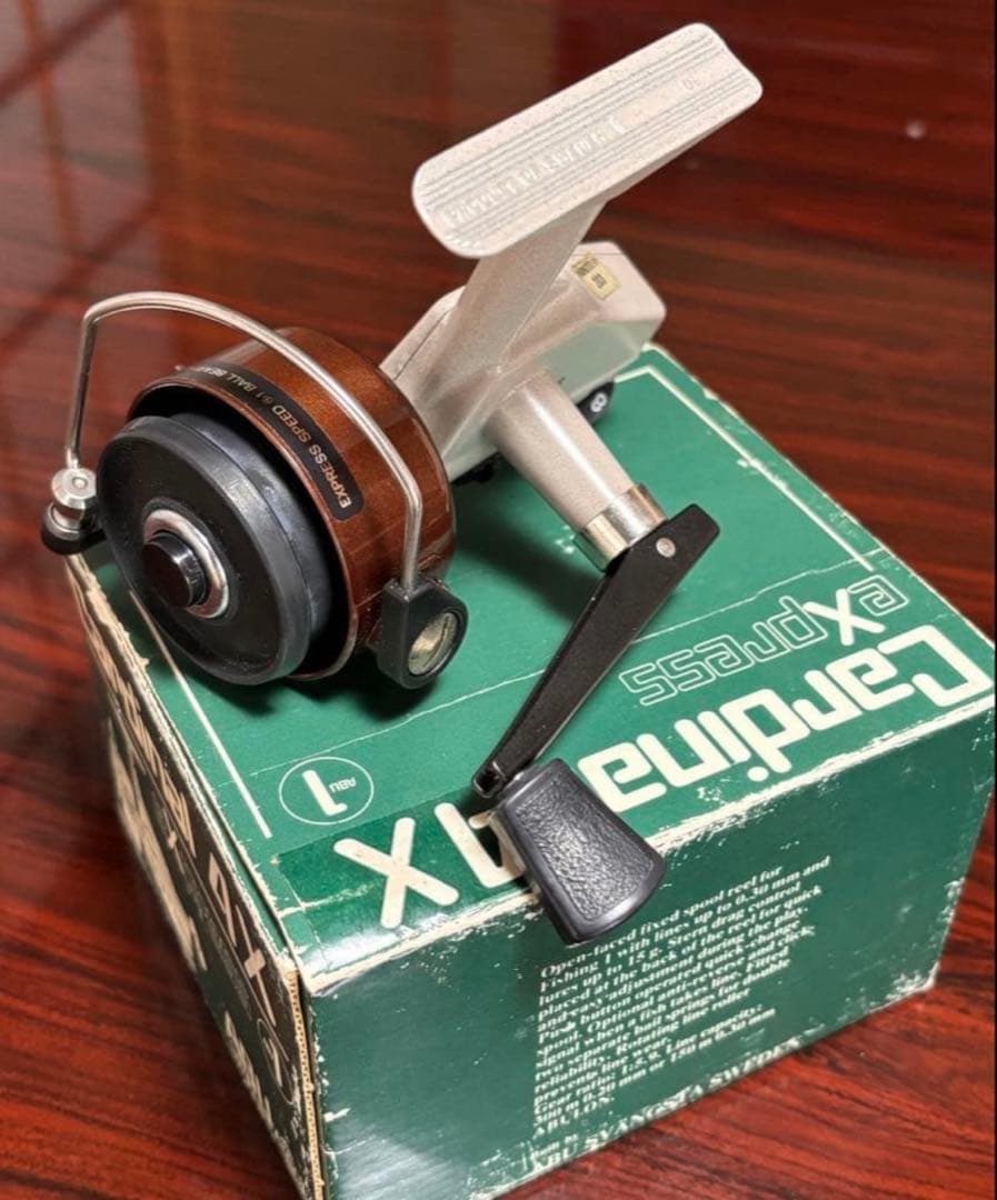 ABU Cardinal 4X express スペアスプール付き