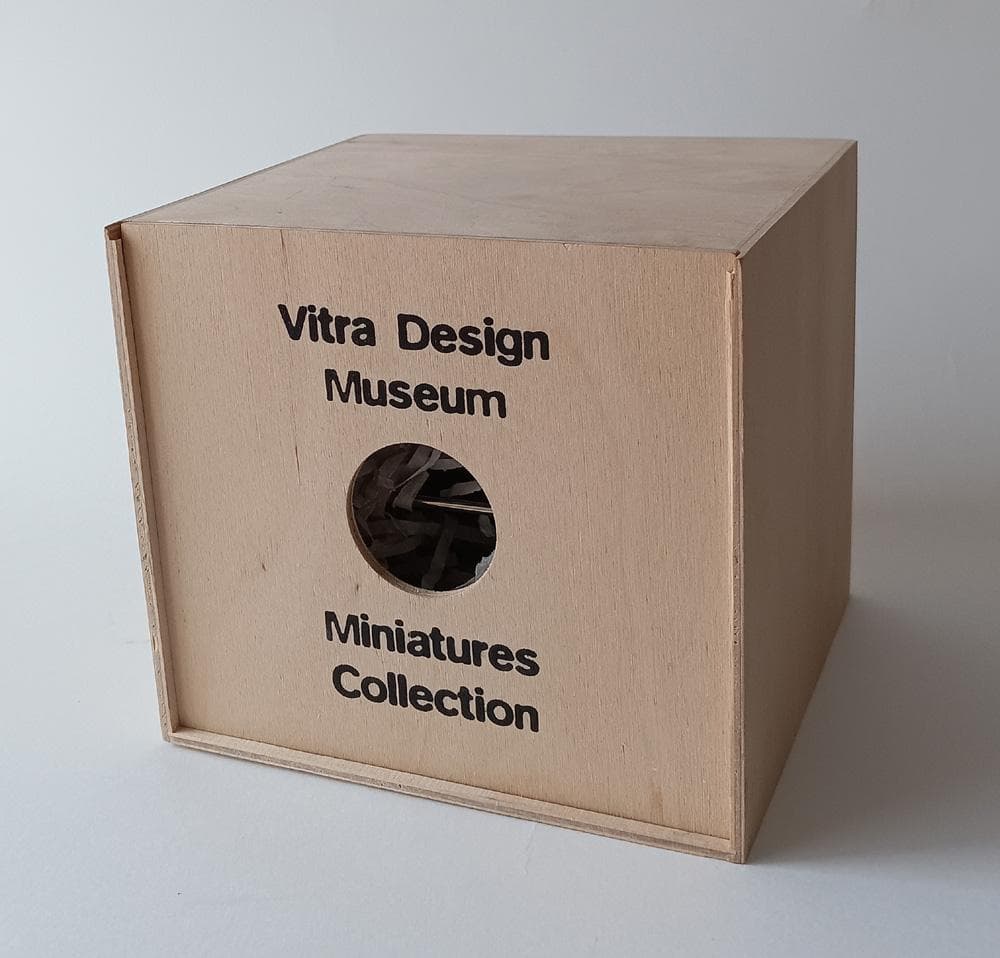 Vitra ミニチュア コレクション ワシリーチェア B3 Wassily