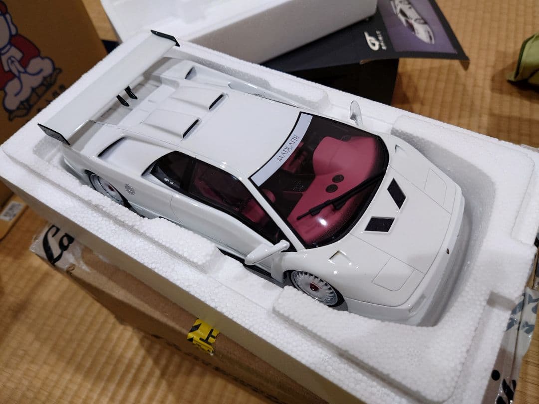 廃番レアモデル　京商　ランボルギーニ　ディアブロ マッドレーン