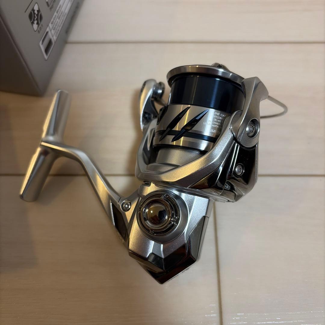 SHIMANO 23 ストラディック C2000 SHG