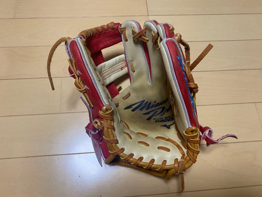 ミズノプロ　オーダーグローブ　坂本モデル