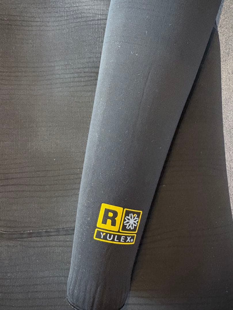 Patagonia R3 ウェットスーツ M
