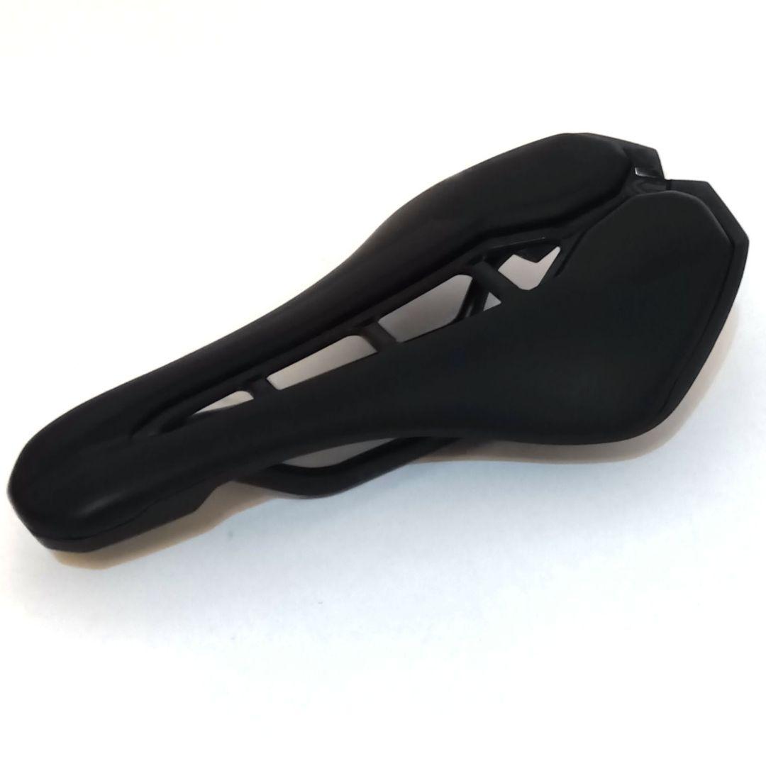 《美品》PRO Stealthチームサドル142mmカーボンレール