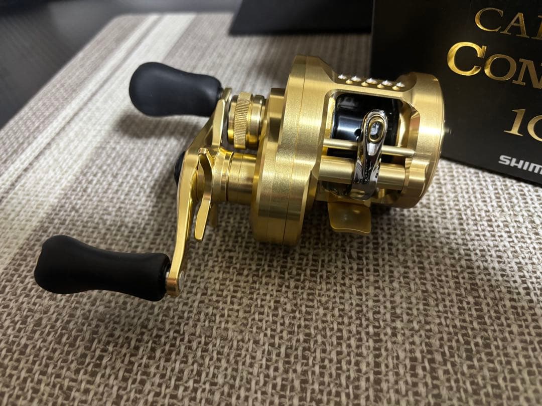 SHIMANO　21カルカッタコンクエスト100 美品