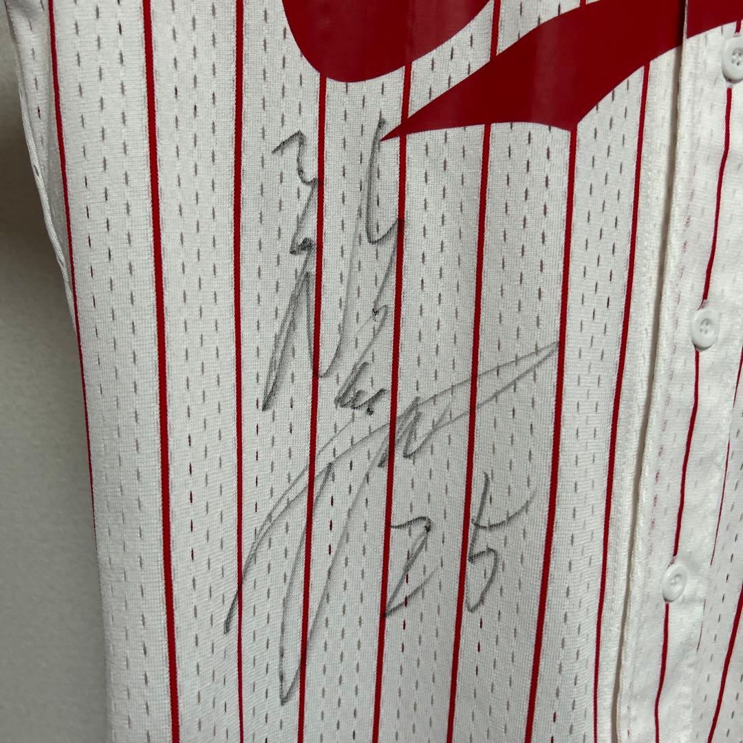 新井貴浩 ユニフォーム 縦縞 サイン入り