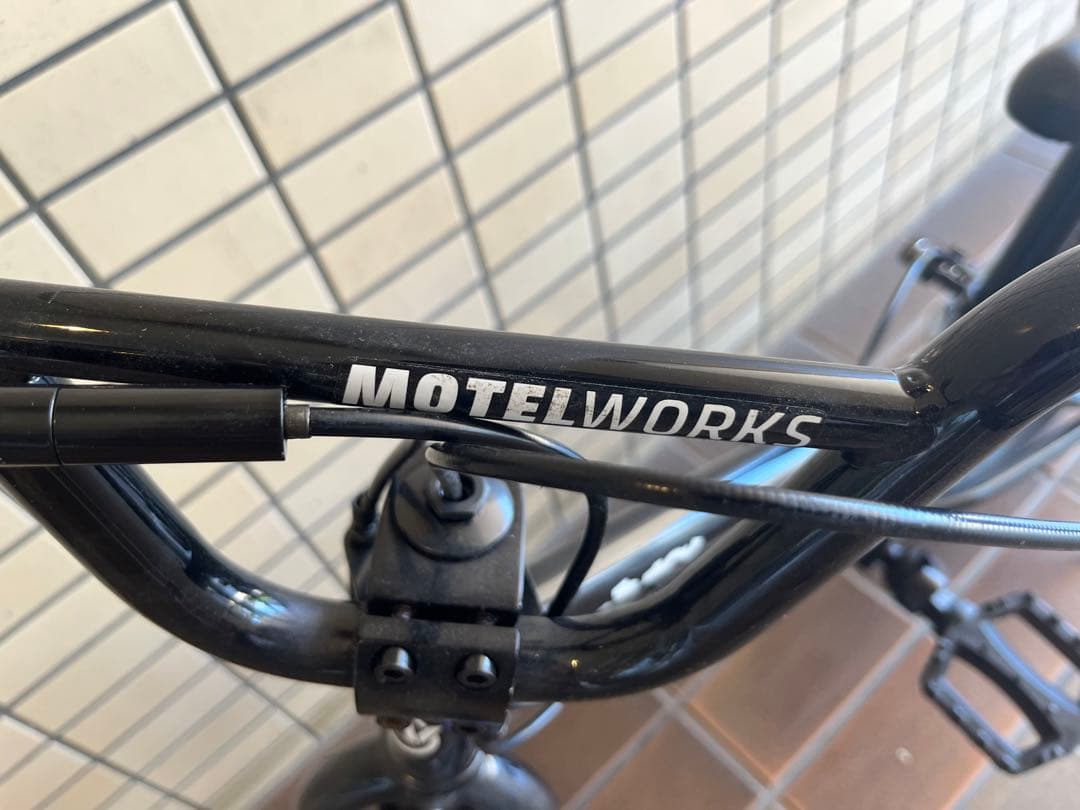 【墨田区引渡】【MOTEL WORKS】モーテルワークス BMX 14インチ