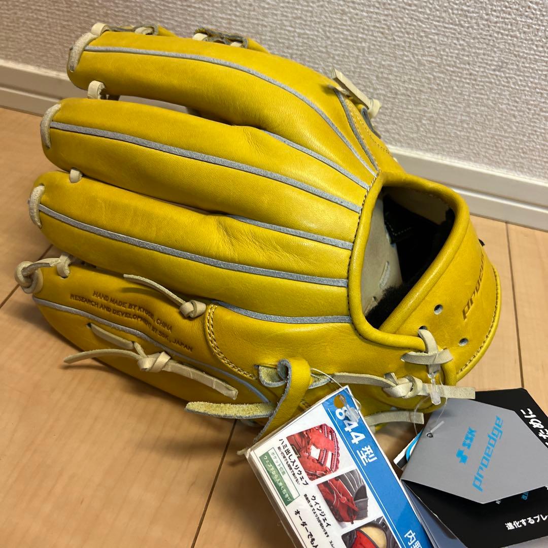 【限定値下げ！】　新品未使用　SSK proedge 内野手　硬式 型付け済