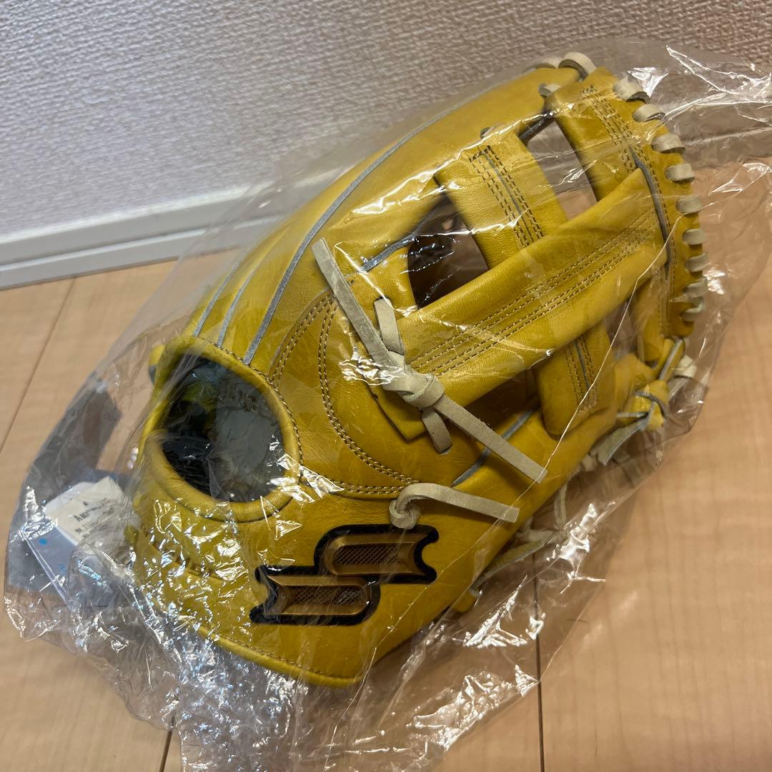 【限定値下げ！】　新品未使用　SSK proedge 内野手　硬式 型付け済