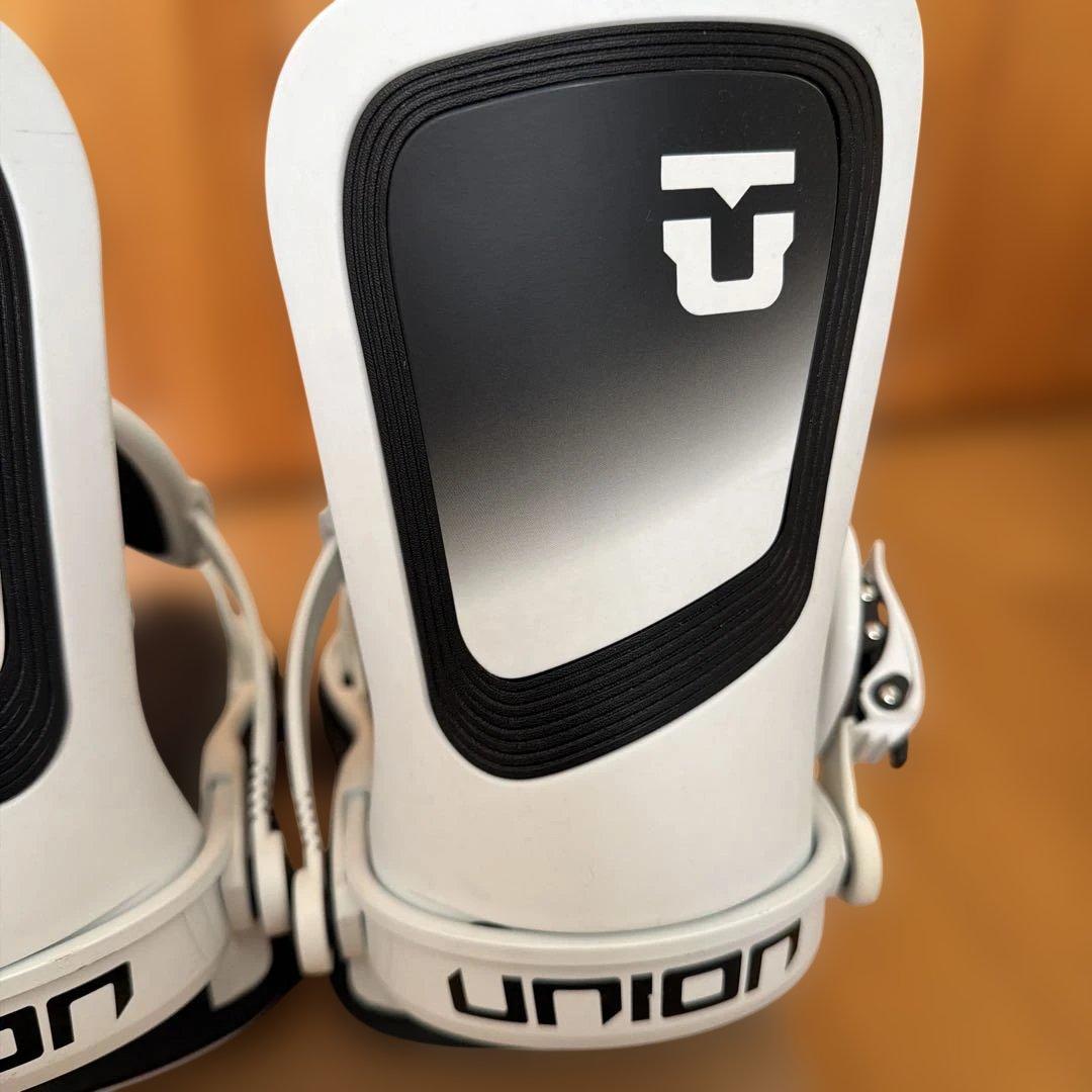 【極美品】24-25 UNION URTRA Mホワイト　ウルトラ