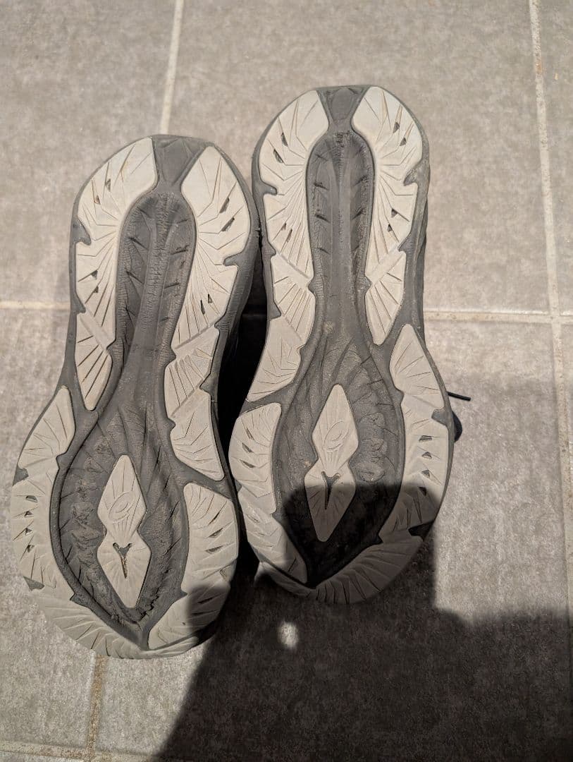 アシックス　asics　ブラック　NOVABLAST 4　27.5cm wide