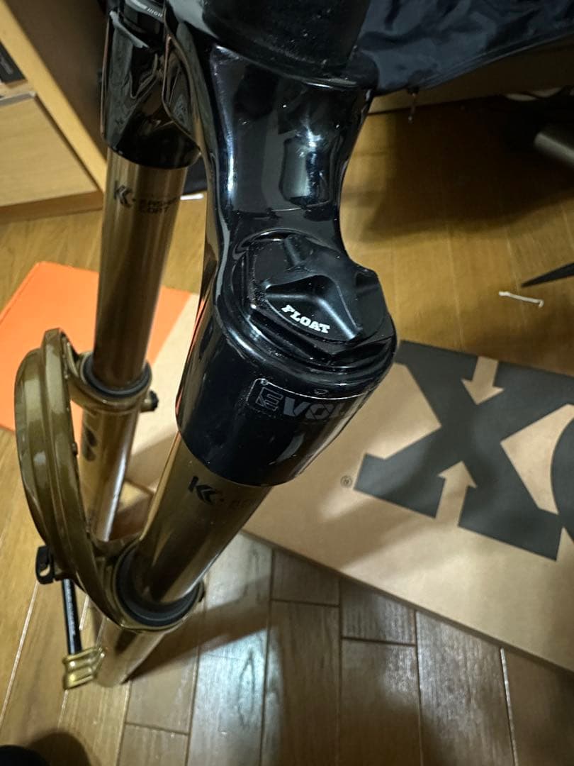 限定モデル　FOX 36 FLOAT GRIP X2 サスペンションフォーク