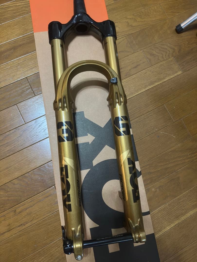 限定モデル　FOX 36 FLOAT GRIP X2 サスペンションフォーク