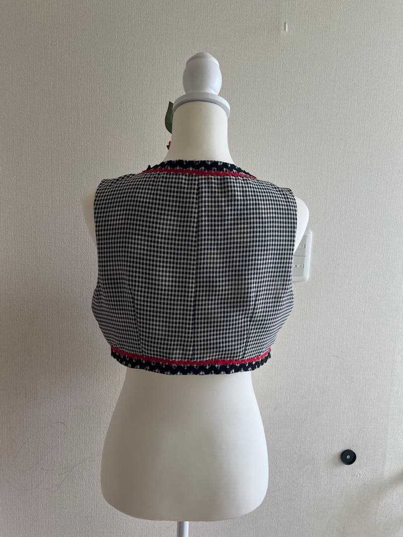 フラメンコ衣装　リバーシブルチャレコ　白刺繍
