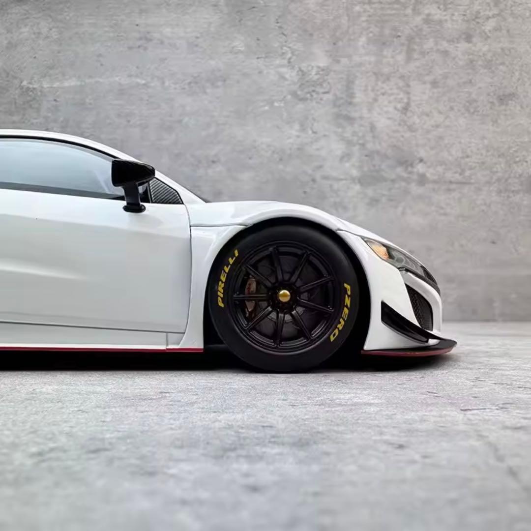 AUTOart NSX GT3 ホワイト 1/18スケールモデルミニカー