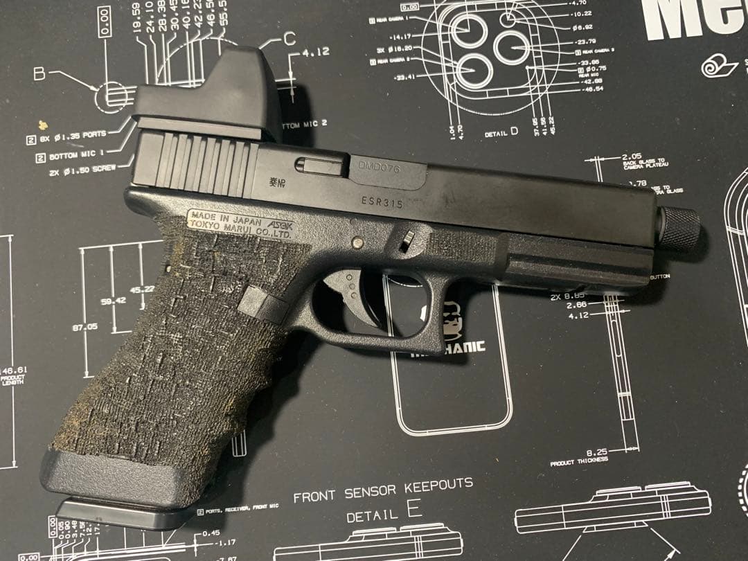 r*o様 東京マルイ Glock 18C ガスブロガン 9x19 光学サイト搭載