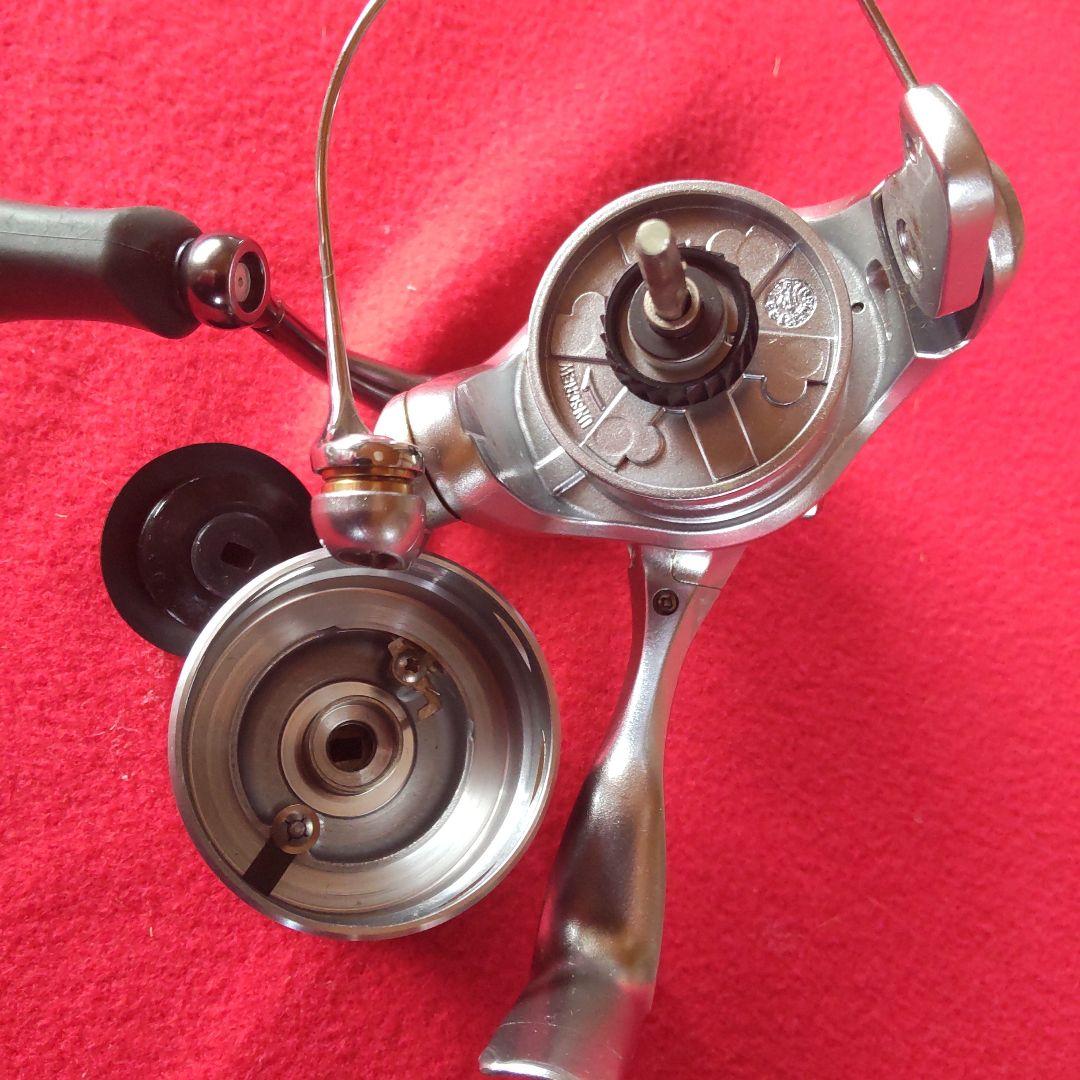 カ*ス様 シマノバイオマスター2000S BIOMASTER スピニングリール