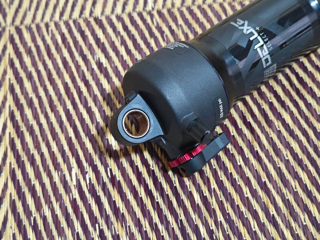 パーツ ROCKSHOX DELUXE SELECT+ 230X60