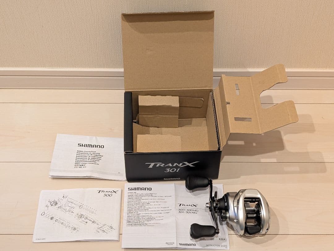 SHIMANO TRANX 301 ベイトリール