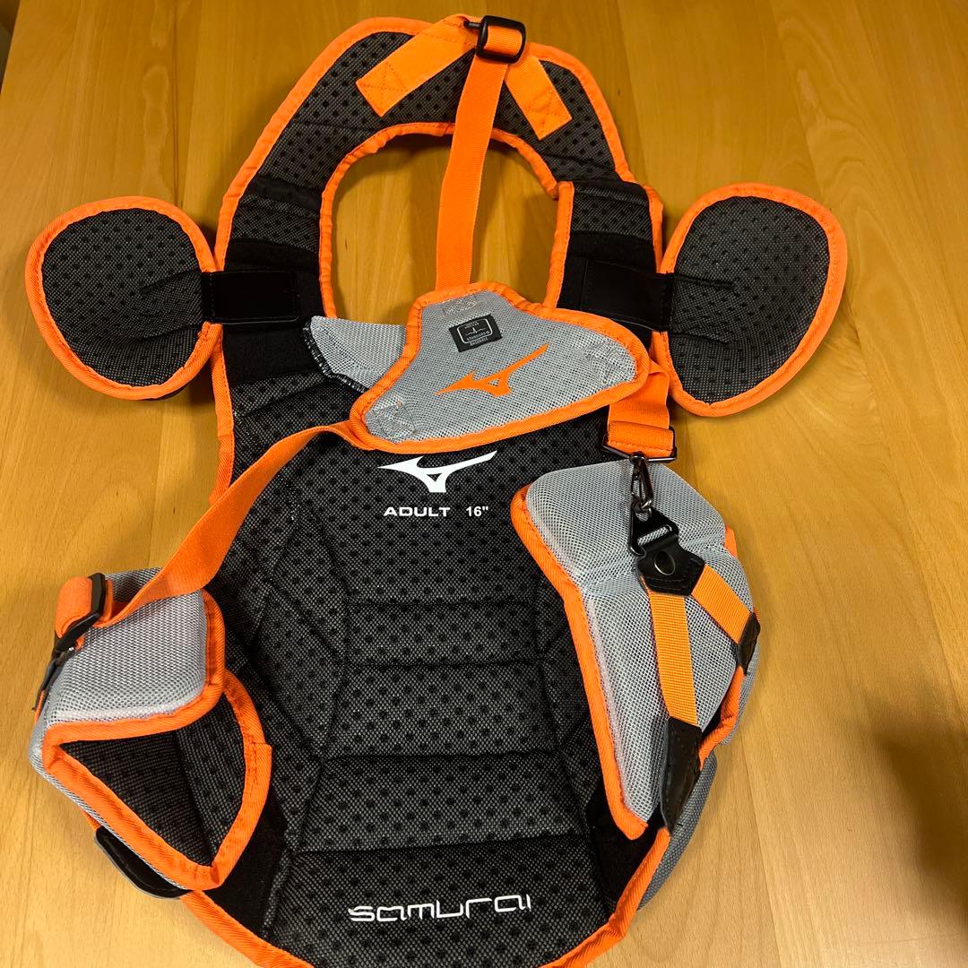 ミズノ硬式用 キャッチャー SAMURAプロテクター セットブラック オレンジ