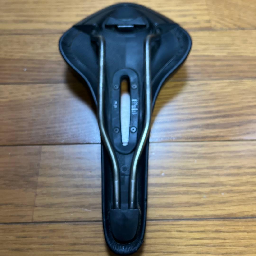 fizik フィジーク ARIONE 2個セット 中古品
