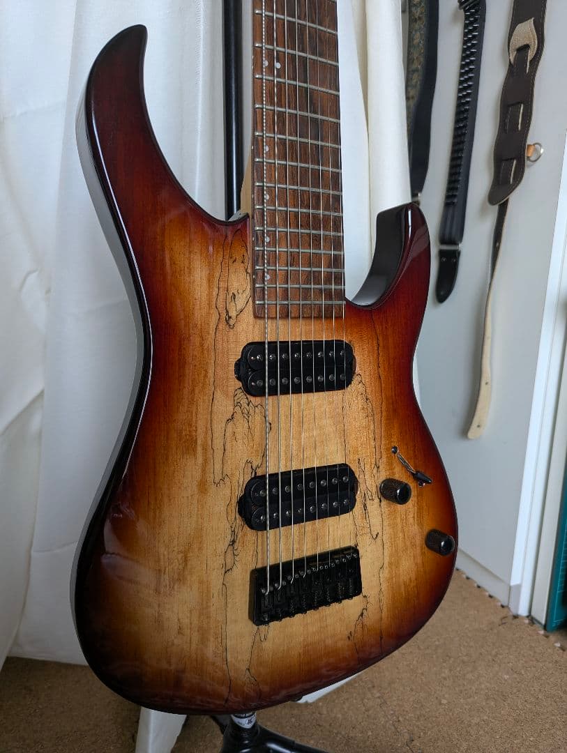spear guitars 8弦ギター　カタログ外？　配線修理済