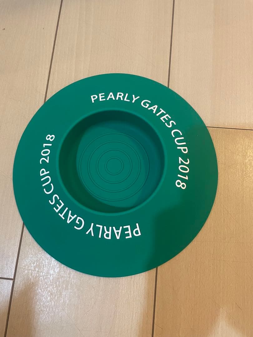 PEARLY GATES ゴルフマスターバニー　パター練習
