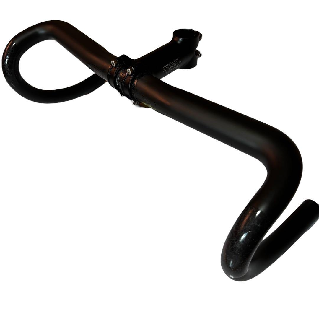 カーボン製 TNi Ergo Sweep ハンドル ステムセット 420mm